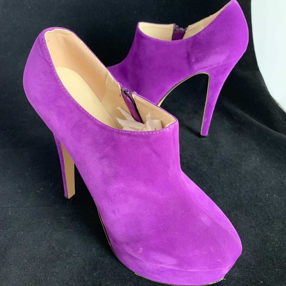 NEW purple faux suede platform spiked heel booties - Picture 3 of 6